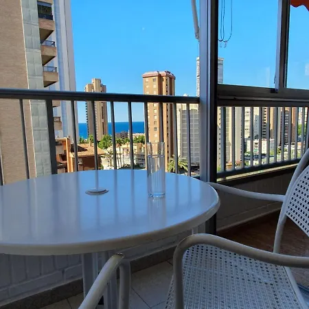 Edificio Karola Playa Levante Appartement