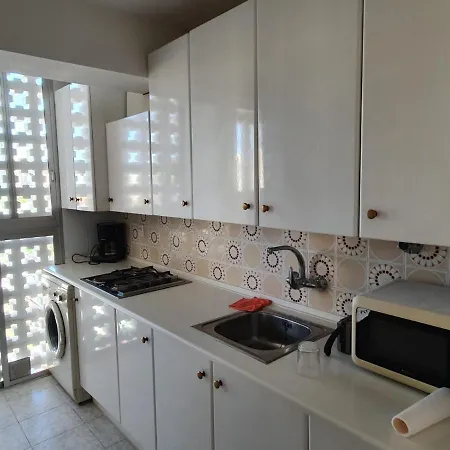 Edificio Karola Playa Levante Appartement